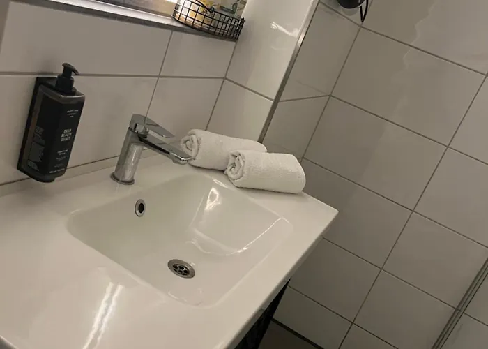 Zwei Kueche Bad Aufzug Appartamento Wiesbaden